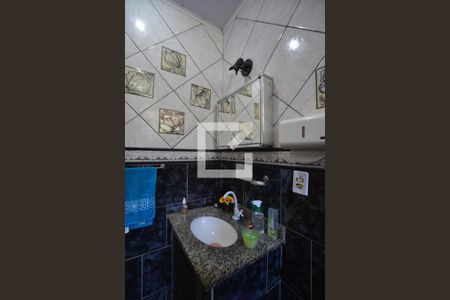 Apartamento para alugar com 60m², 2 quartos e sem vagaBanheiro