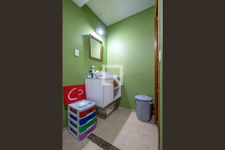 Apartamento para alugar com 68m², 2 quartos e sem vaga Apartamento para alugar com 68m², 2 quartos e sem vagaBanheiro Social