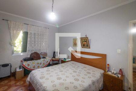 Quarto 1 de casa à venda com 2 quartos, 240m² em Jardim Ocara, Santo André