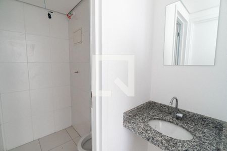 Banheiro de apartamento à venda com 1 quarto, 38m² em Vila Guarani (z Sul), São Paulo