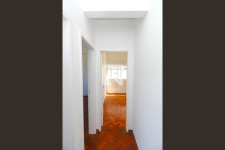 Corredor de apartamento à venda com 3 quartos, 93m² em Humaitá, Rio de Janeiro
