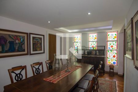 Apartamento à venda com 300m², 3 quartos e 1 vagaSala de Jantar