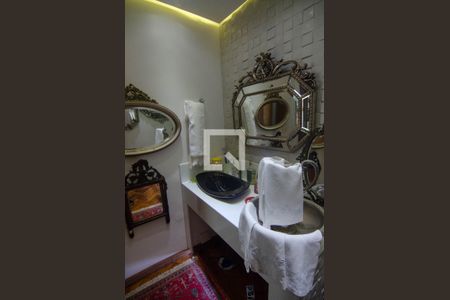 Apartamento à venda com 300m², 3 quartos e 1 vagaLavabo