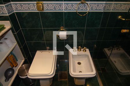 Apartamento à venda com 300m², 3 quartos e 1 vagaBanheiro Social