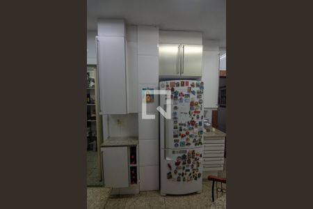 Apartamento à venda com 300m², 3 quartos e 1 vagaCozinha