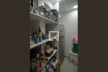 Apartamento à venda com 300m², 3 quartos e 1 vagaDespensa