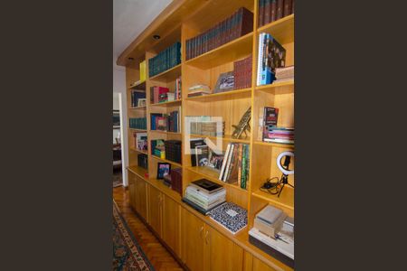 Apartamento à venda com 300m², 3 quartos e 1 vagaCorredor