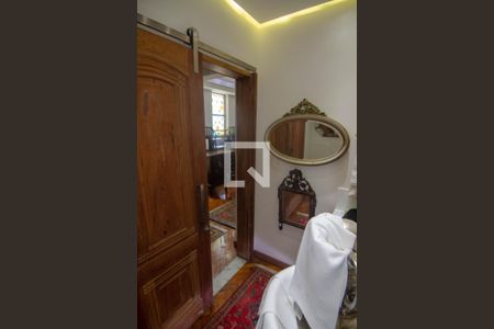 Apartamento à venda com 300m², 3 quartos e 1 vagaLavabo