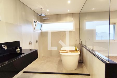 Casa à venda com 260m², 2 quartos e 3 vagasBanheiro da Suíte 1