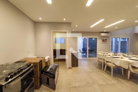Casa à venda com 260m², 2 quartos e 3 vagasCozinha
