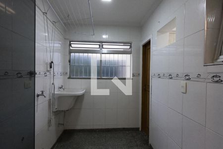 Apartamento para alugar com 67m², 3 quartos e 2 vagasÁrea de Serviço