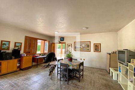 Casa à venda com 190m², 3 quartos e 3 vagas Casa à venda com 190m², 3 quartos e 3 vagasGaragem