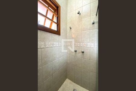 Casa à venda com 190m², 3 quartos e 3 vagas Casa à venda com 190m², 3 quartos e 3 vagasBanheiro 2