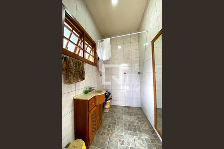 Casa à venda com 190m², 3 quartos e 3 vagas Casa à venda com 190m², 3 quartos e 3 vagasBanheiro de Serviço