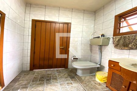 Casa à venda com 190m², 3 quartos e 3 vagas Casa à venda com 190m², 3 quartos e 3 vagasBanheiro de Serviço