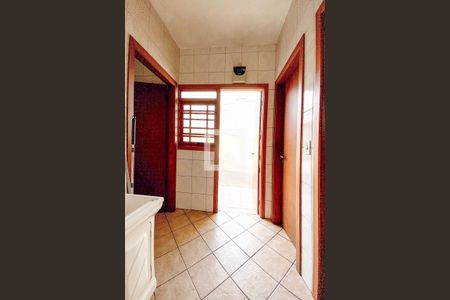 Casa à venda com 190m², 3 quartos e 3 vagas Casa à venda com 190m², 3 quartos e 3 vagasÁrea de Serviço