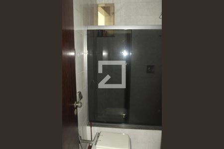 Apartamento à venda com 81m², 3 quartos e sem vagaBanheiro