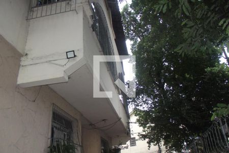 Apartamento à venda com 81m², 3 quartos e sem vagaÁrea comum