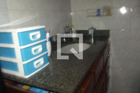 Apartamento à venda com 81m², 3 quartos e sem vagaBanheiro