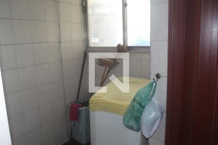 Apartamento à venda com 81m², 3 quartos e sem vagaÁrea de Serviço