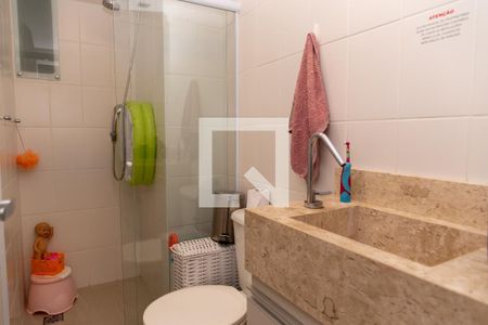 Apartamento à venda com 69m², 3 quartos e 2 vagasBanheiro Social