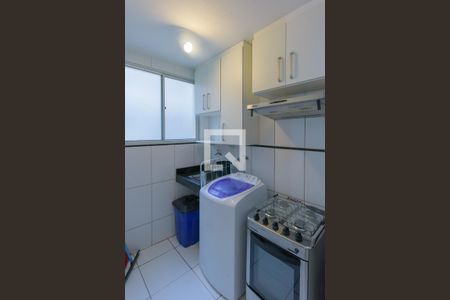 Apartamento à venda com 50m², 2 quartos e 1 vaga Apartamento à venda com 50m², 2 quartos e 1 vagaCozinha e Área de Serviço