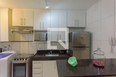 Apartamento à venda com 50m², 2 quartos e 1 vaga Apartamento à venda com 50m², 2 quartos e 1 vagaCozinha