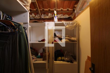 Casa para alugar com 120m², 3 quartos e 3 vagasCloset