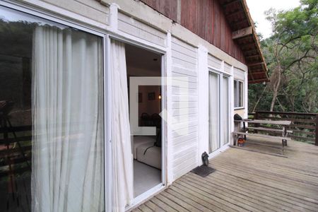 Casa para alugar com 120m², 3 quartos e 3 vagasVaranda