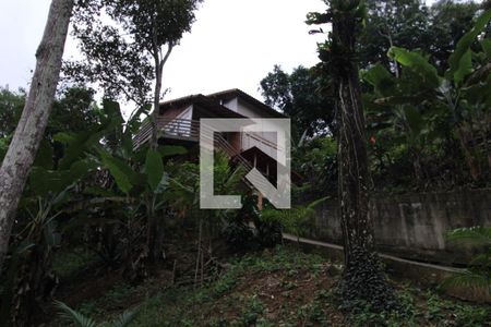 Casa para alugar com 120m², 3 quartos e 3 vagasFachada