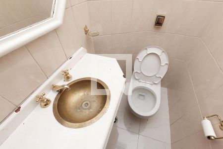 Casa à venda com 297m², 3 quartos e 4 vagasLavabo