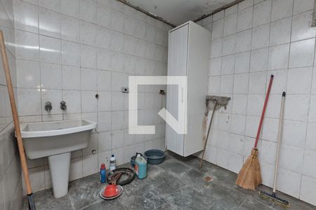 Casa à venda com 297m², 3 quartos e 4 vagasÁrea de Serviço