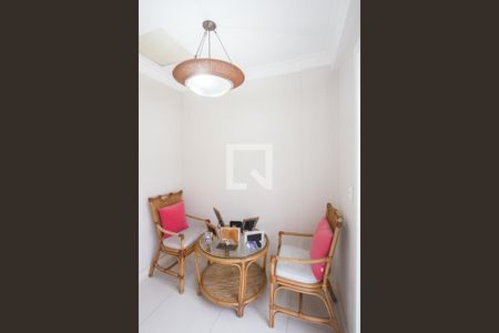 Casa de condomínio à venda com 278m², 4 quartos e 3 vagasSaleta