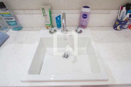 Casa de condomínio à venda com 278m², 4 quartos e 3 vagasPia