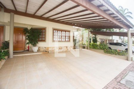 Casa de condomínio à venda com 278m², 4 quartos e 3 vagasGaragem