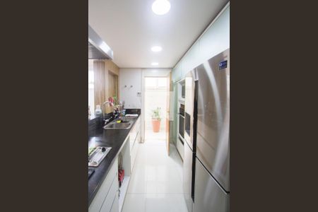 Casa de condomínio à venda com 278m², 4 quartos e 3 vagasCozinha