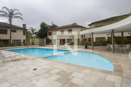 Casa de condomínio à venda com 278m², 4 quartos e 3 vagasÁrea comum - Piscina