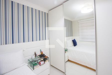 Casa de condomínio à venda com 278m², 4 quartos e 3 vagasSuíte 2