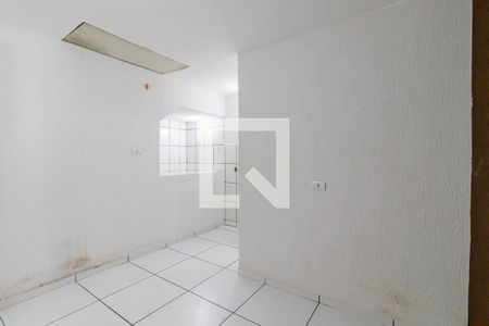 Sala e Quarto de casa para alugar com 1 quarto, 20m² em Vila Brasilina, São Paulo