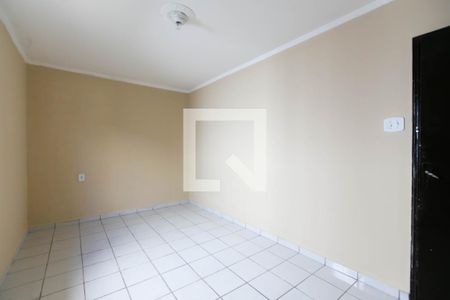 Quarto 1  de casa para alugar com 2 quartos, 80m² em Vila Carmosina, São Paulo