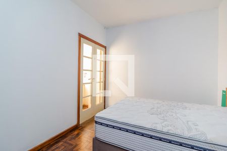 Quarto 1 de apartamento à venda com 2 quartos, 92m² em Azenha, Porto Alegre