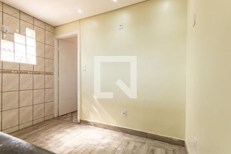 Sala de casa à venda com 1 quarto, 40m² em Parque das Paineiras, São Paulo