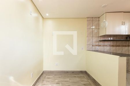 Sala de casa à venda com 1 quarto, 40m² em Parque das Paineiras, São Paulo