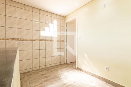 Sala de casa à venda com 1 quarto, 40m² em Parque das Paineiras, São Paulo