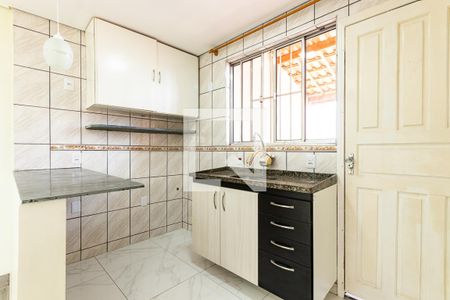 Casa à venda com 40m², 1 quarto e sem vaga Casa à venda com 40m², 1 quarto e sem vagaCozinha
