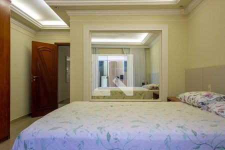 Casa para alugar com 172m², 3 quartos e 3 vagassuíte