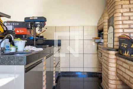 Casa para alugar com 172m², 3 quartos e 3 vagasÁrea comum - Churrasqueira