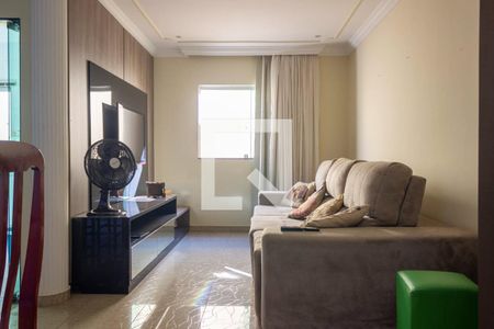 Casa para alugar com 172m², 3 quartos e 3 vagasSala