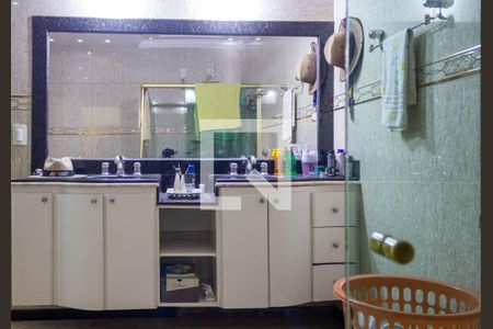 Casa para alugar com 172m², 3 quartos e 3 vagasBanheiro