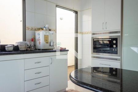 Casa para alugar com 172m², 3 quartos e 3 vagasCozinha